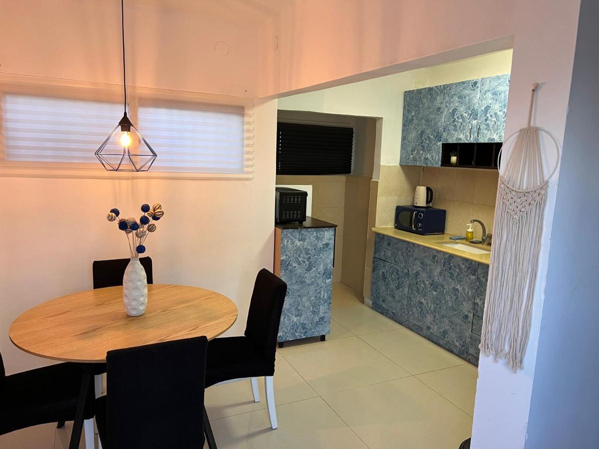 Kingdom Of The Dead Sea Crown Group Collection Apartamento Neve Zohar Exterior foto