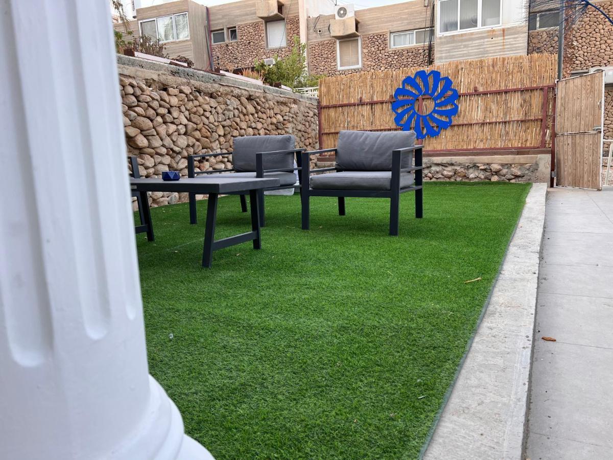 Kingdom Of The Dead Sea Crown Group Collection Apartamento Neve Zohar Exterior foto